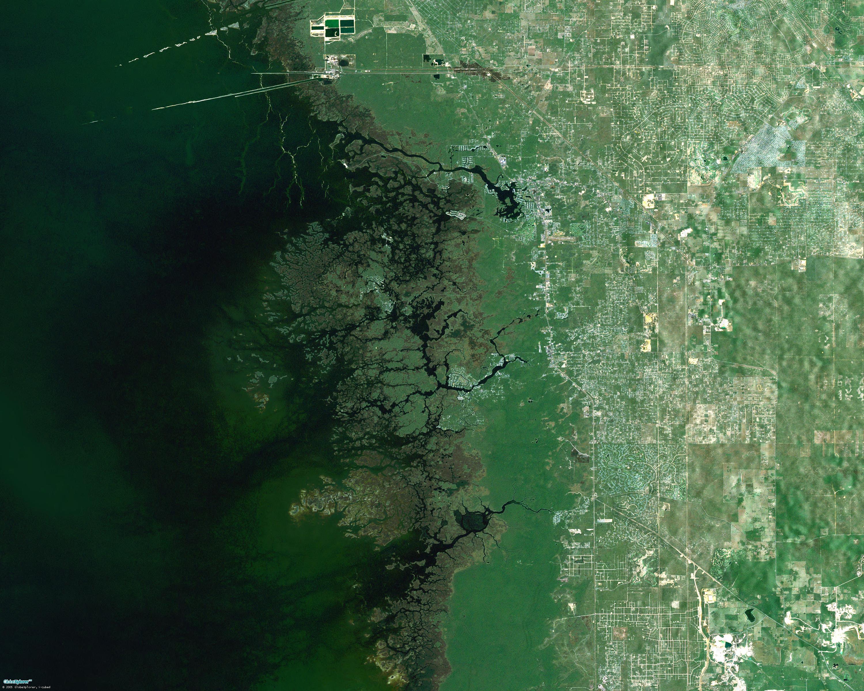 1.33mb - Please wait for satellite image to load....then scroll to view entire image.